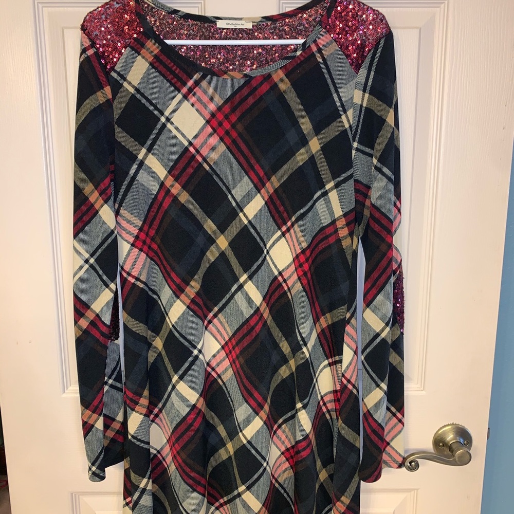 Long sleeve checkered & sequin dress